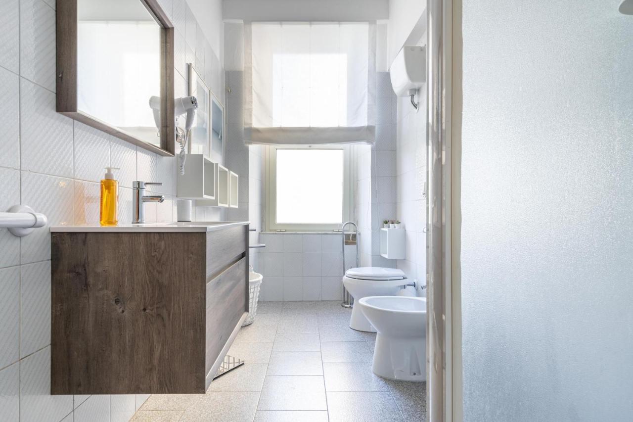 Leonardo Da Vinci - Cagliari Appartement Buitenkant foto
