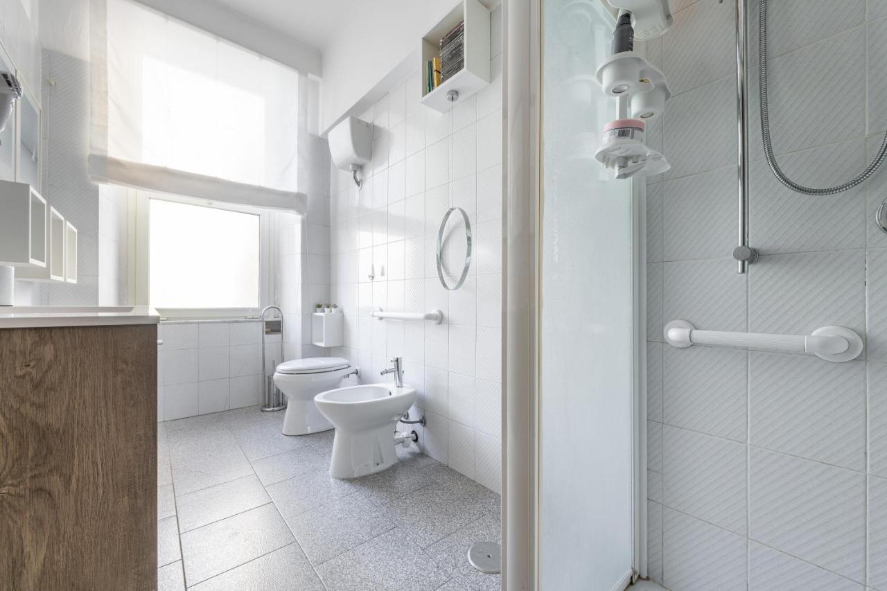 Leonardo Da Vinci - Cagliari Appartement Buitenkant foto